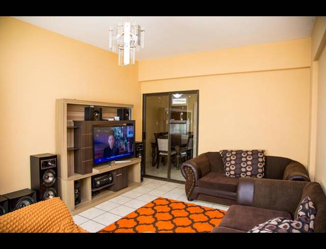 3 BEDROOM APARTMENT FOR SALE IN BELLEVUE EAST